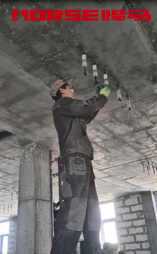 Fix Cracks in Concrete Slab Fix Cracks in Concrete Slab